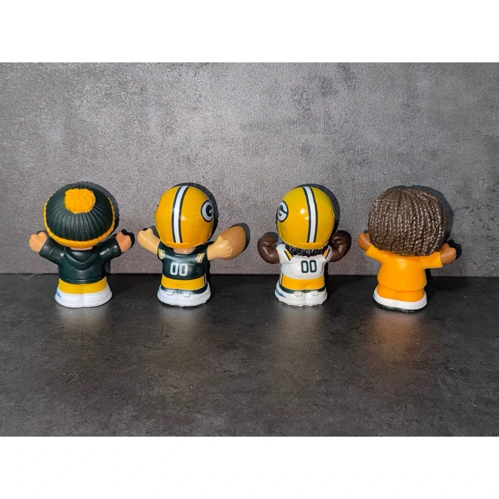 Little People NFL New York Giants & Green Bay Packers Figure Lot 8pc